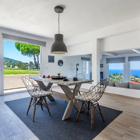 Savvina Villa Skopelos Town