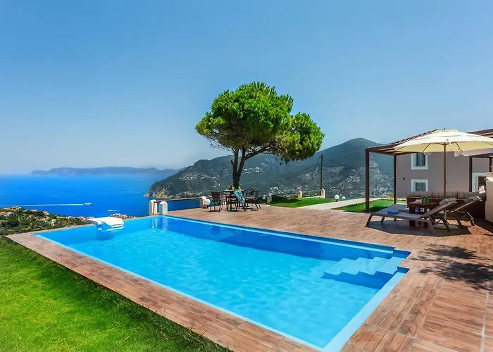 Savvina Villa Skopelos